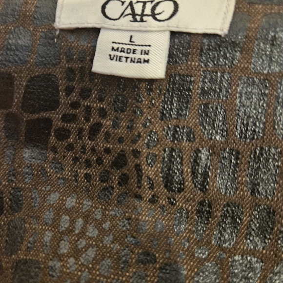 Cato Brown and Gold Blazer with Distinctive Grommet Detailing - Picture 6 of 9